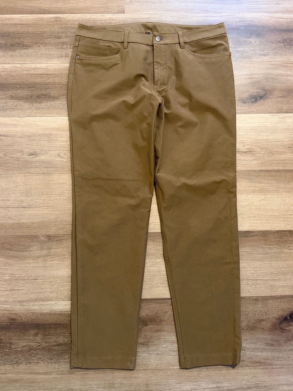 Lululemon ABC Classic-Fit Pant Mens 36 Tan Khaki Stretch Chino Slim 31” Inseam